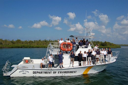 Doe boat and staff